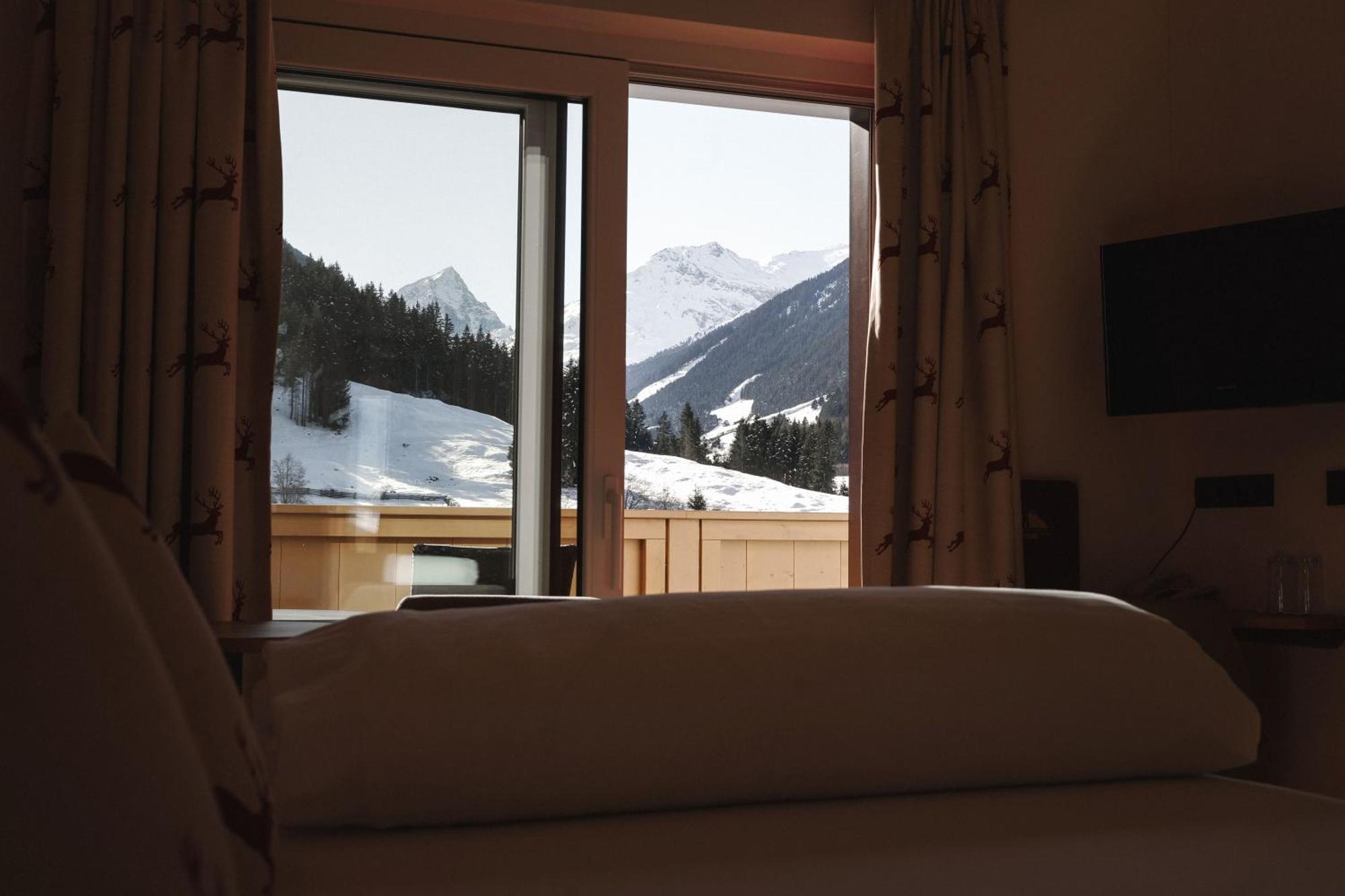 Bergsporthotel Antonie Gries im Sellrain Exterior photo